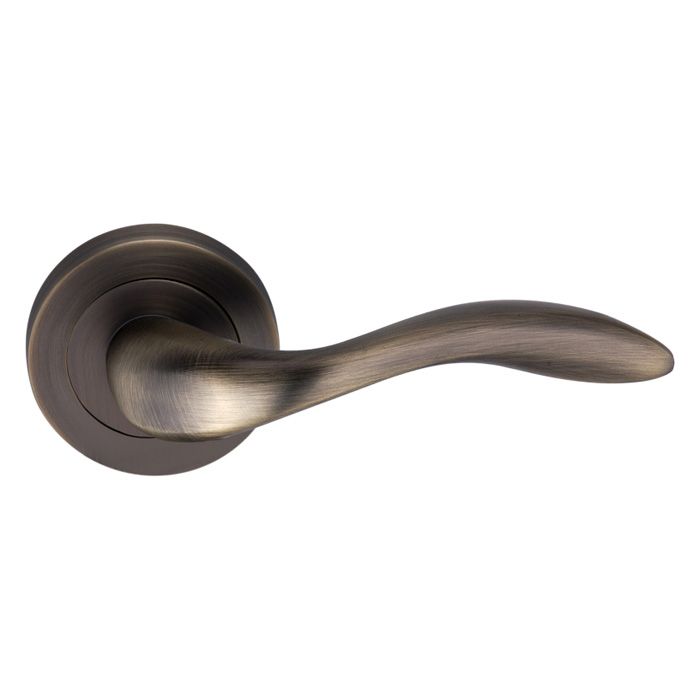 LRZ8021  Lever on rose and Lever handle on plate
