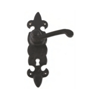 BLACK ANTIQUE LEVER HANDLES(BELVOIR RANGE