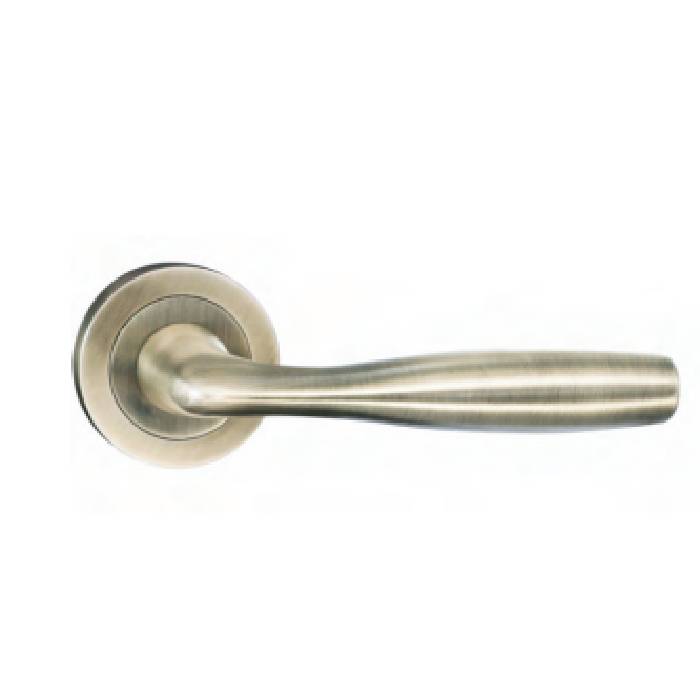 JOHNSTON LEVER ON ROUND ROSE